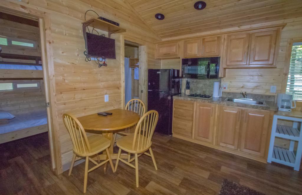 Oakzanita Springs Camping Resort Cottage 3 Descanso Buitenkant foto